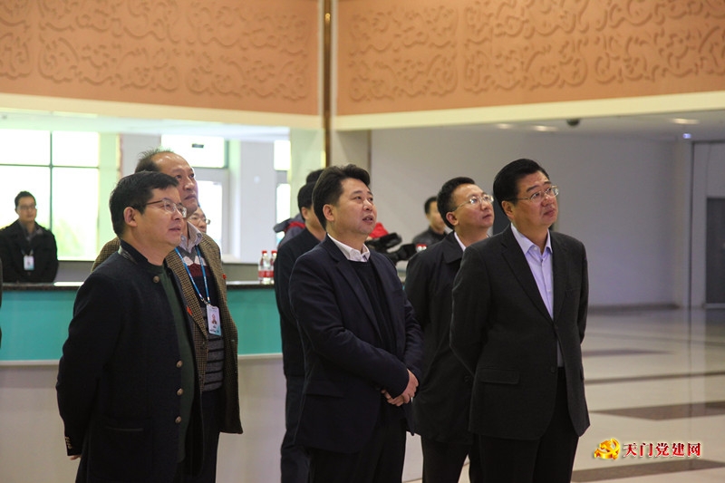 蔚盛斌调研我市组织工作