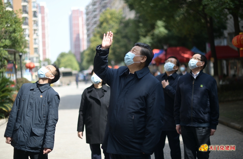 习近平在湖北省考察新冠肺炎疫情防控工作时强调:毫不放松抓紧抓实抓细各项防控工作